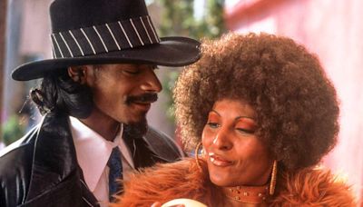 Pam Grier Recalls 'Bones' Costar Snoop Dogg Was a Good Kisser: ‘Oh My God He Could Smooch’
