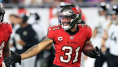 Bucs convierten al safety Winfield en DB mejor pagado de la NFL