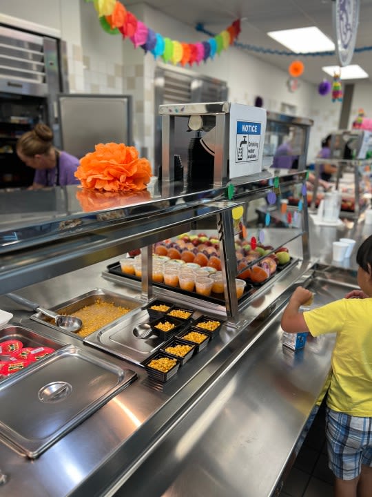 Which central Texas schools will offer free lunch this year?