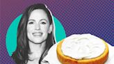 Jennifer Garner Just Showed Us How To Make the Easiest 'Anytime' Cake