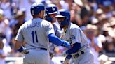 Nightengale's Notebook: Dodgers running away in NL West with Dave Roberts' 'favorite team'