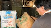 Limitan un subsidio a la harina que los molinos venden a las panaderías
