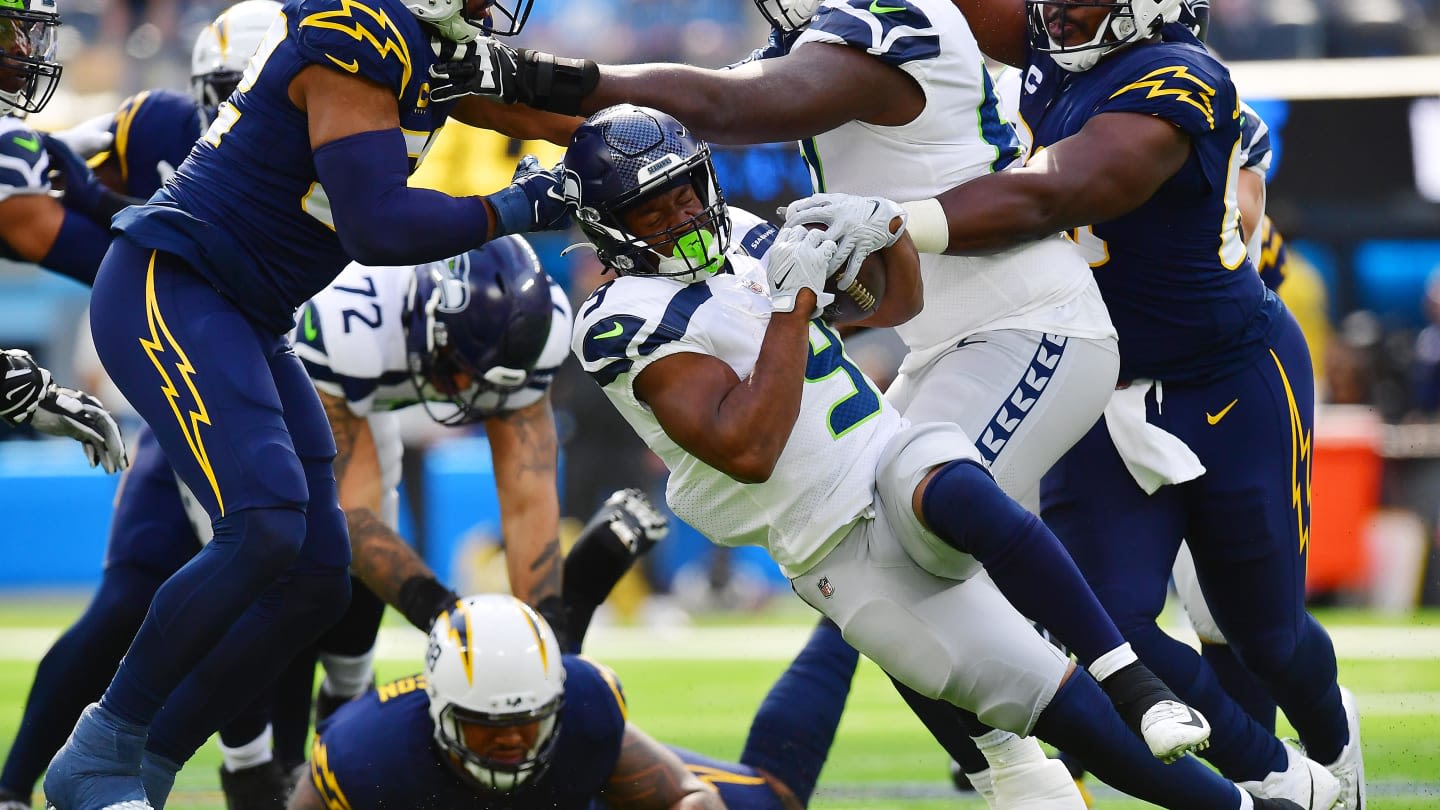 What to Watch as Seattle Seahawks Kick Off Preseason at Los Angeles Chargers