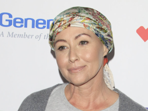 One day before Shannen Doherty died, she signed her divorce papers