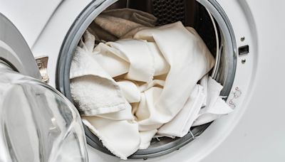 What Can You Do When Your Washing Machine Leaves Stains?