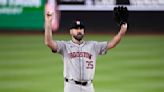 Justin Verlander allows 2 runs over 6 innings in season debut for Astros