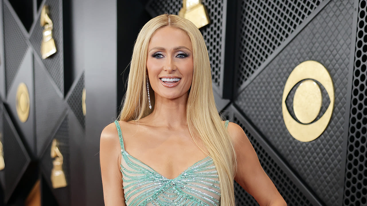 Paris Hilton’s Net Worth Reveals How Rich She Is From Her Music & Hotel Inheritance