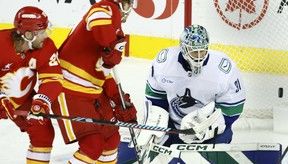 Flames 4, Canucks 2: Aatu Raty making his case