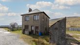 'Lonely' cottage taken off market after failing to sell for two years