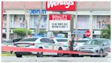 Un muerto y dos heridos deja tiroteo en plaza comercial de Miami-Dade