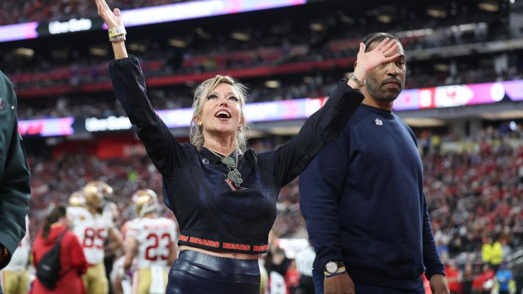 Who is Misty McMichael? Steve McMichael's wife introduced for Bears legend during NFL Hall of Fame game | Sporting News