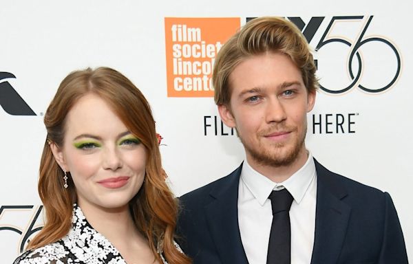 See Photo of Emma Stone, Joe Alwyn in New Movie ‘Kinds of Kindness’