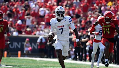 SMU beats No. 22 Louisville in key ACC matchup after late fumble is overturned