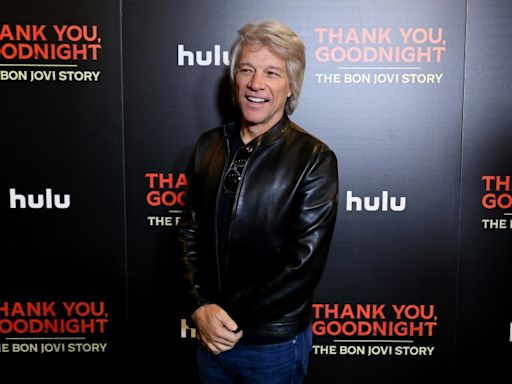 Jon Bon Jovi helps woman standing on edge of US bridge