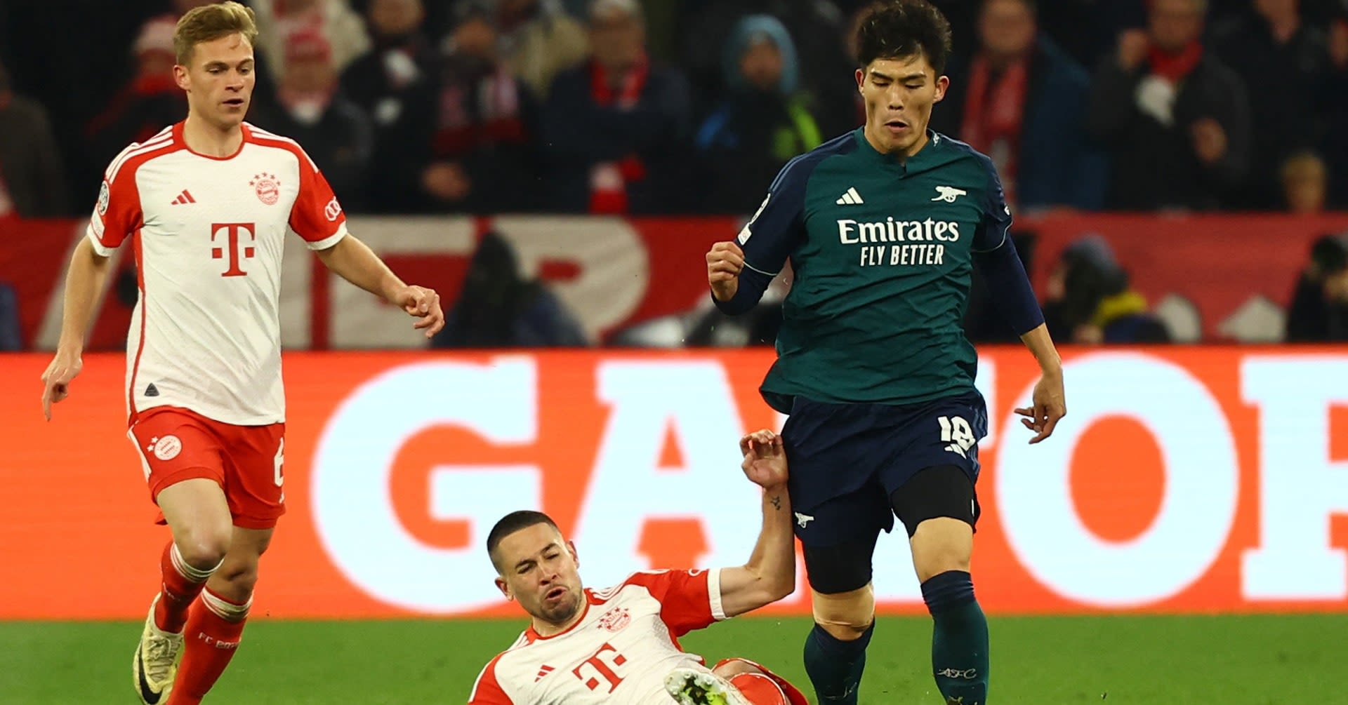 Bayern's Guerreiro to miss Real Madrid clash due to ankle injury