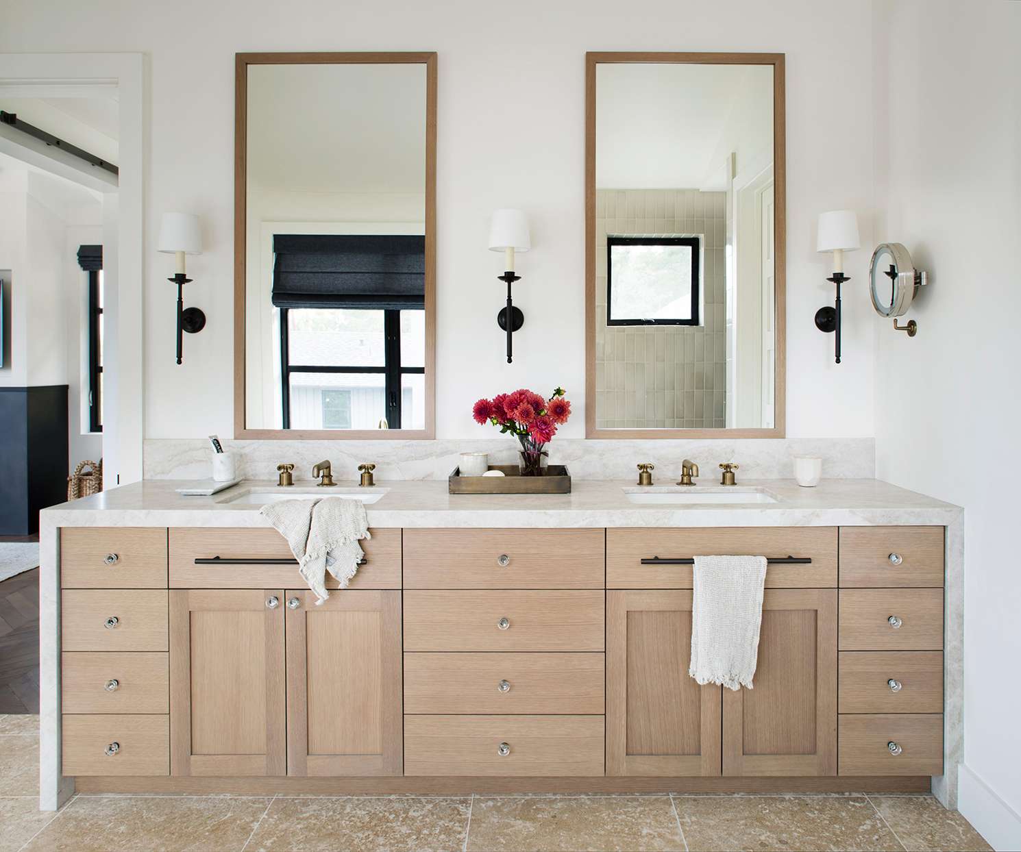 10 Common Bathroom Cleaning Mistakes to Avoid
