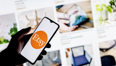 Etsy Reports Downbeat Earnings, Joins Fastly, DoorDash And Other Big Stocks Moving Lower In Thursday's Pre-Market Session...