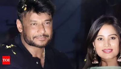 Anusha Rai says Darshan Thoogudeepa has anger issues amidst Renuka Swamy murder probe: 'People talk to him carefully' | Kannada Movie News - Times of India