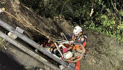 開柵門擅闖蘇花管制路段 1車4人掉落50米深邊坡獲救