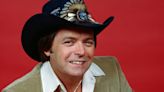 Mickey Gilley, Country Music’s Urban Cowboy, Dead at 86