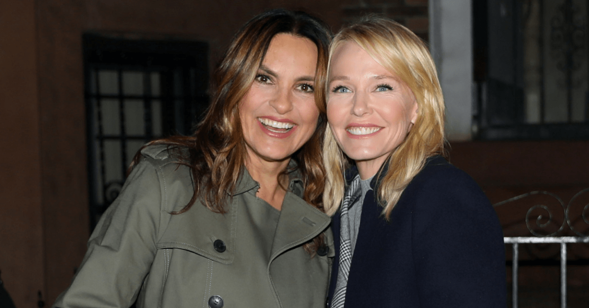 Mariska Hargitay Shares ‘Law & Order: SVU’ Season 26 Reunion Photo With Kelli Giddish