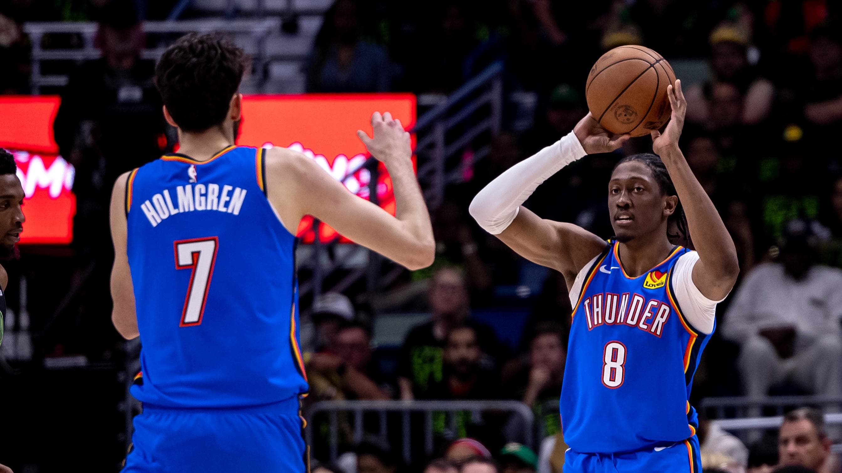 Thunder Win Playoff Series For First Time in Eight Years