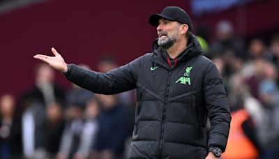 'Jurgen Klopp is out there!' - Alexi Lalas joins Tim Howard in calling for ex-Liverpool boss to replace Gregg Berhalter as USMNT boss | Goal.com English Saudi Arabia