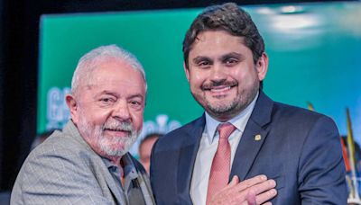 Brasília Hoje: Juscelino Filho exalta agenda com Lula dias após ser indiciado sob suspeita de corrupção pela PF