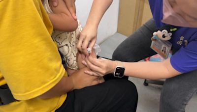 北市府：5月中迎腸病毒高峰 全額補助弱勢兒童施打疫苗