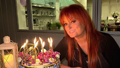 Wynonna Judd Set To Celebrate 40 Years Of Live Performance With 'Greatest Hits'; DEETS