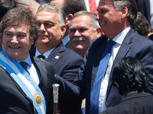 Milei viajará a Brasil para un congreso conservador, anuncia el hijo de Bolsonaro