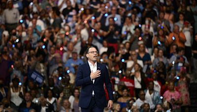 From VP hopeful to Kamala's hype man: Shapiro flexes on Trump and Dem doubters