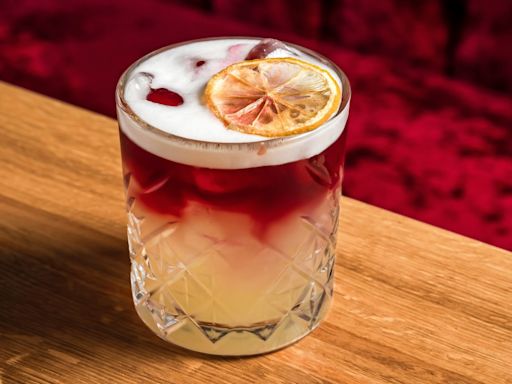 The Simple Way To Give Your Whiskey Sour A Delightful Spicy Boost