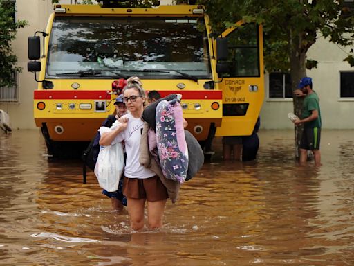 60 muertos, 101 desaparecidos por inundaciones en Brasil