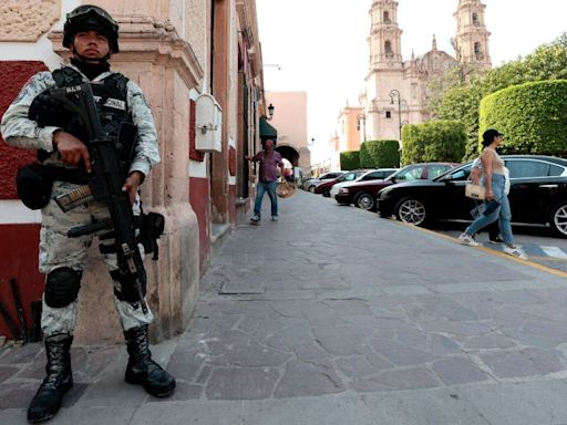 AMLO celebra impulso de Sheinbaum para transferir la Guardia Nacional a la Secretaría de Defensa Nacional