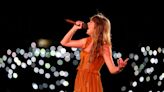 Taylor Swift Celebrates Historical Tour Achievement at Sydney Venue