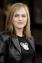 Elaine Hendrix