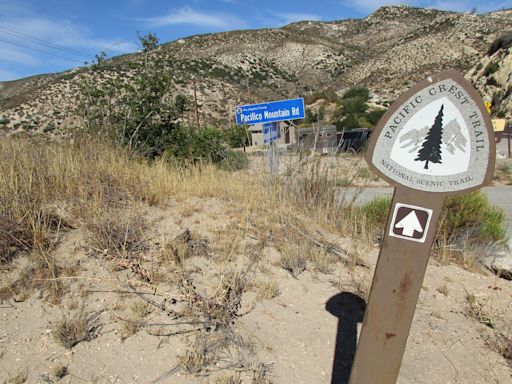 4 great L.A. hikes that offer treats near the trails