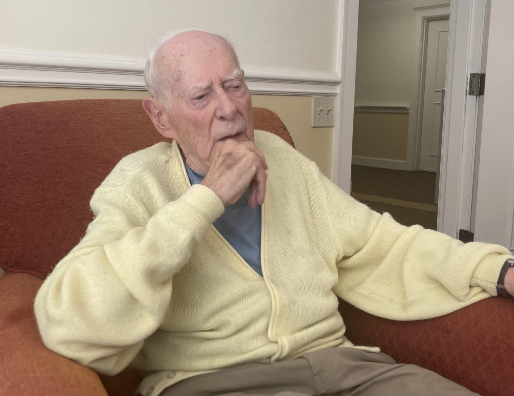 Column: As he gets ready for 100th birthday, Navy vet in Fox Valley recalls his service in World War II