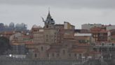 ¿Cuál es el mejor lugar para ver el gran desfile naval del Día de las Fuerzas Armadas de Gijón?