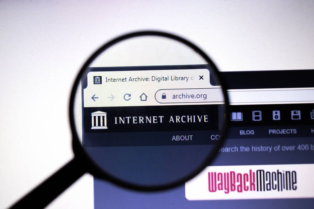 Three-day DDoS attack batters the Internet Archive