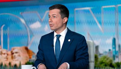 Fox News hit Pete Buttigieg with a gotcha question on Trump vs. Harris. It didn’t go well for them