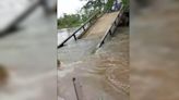 Puente colapsó y dejó cientos de familias incomunicadas en La mojana; claman ayuda urgente