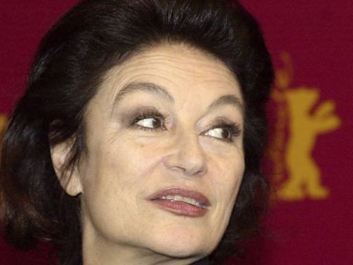 Adiós a la actriz francesa Anouk Aimée, famosa por "La Dolce vita"