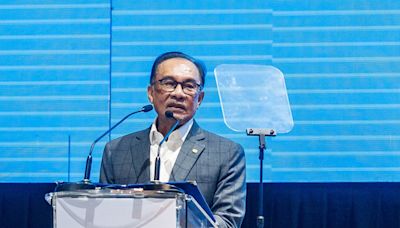 At Google data centre launch, Anwar says Malaysia to have National Cloud Policy