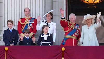 Kate Middleton de retour : son choix de chapeau n’était pas anodin, c’était un "subtil hommage" à Charles III