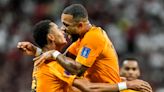 Holanda vence a Qatar 2-0 y enfrentará a EEUU en octavos