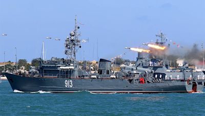 Missile strike has destroyed Russian Black Sea Fleet minesweeper, says Ukraine navy