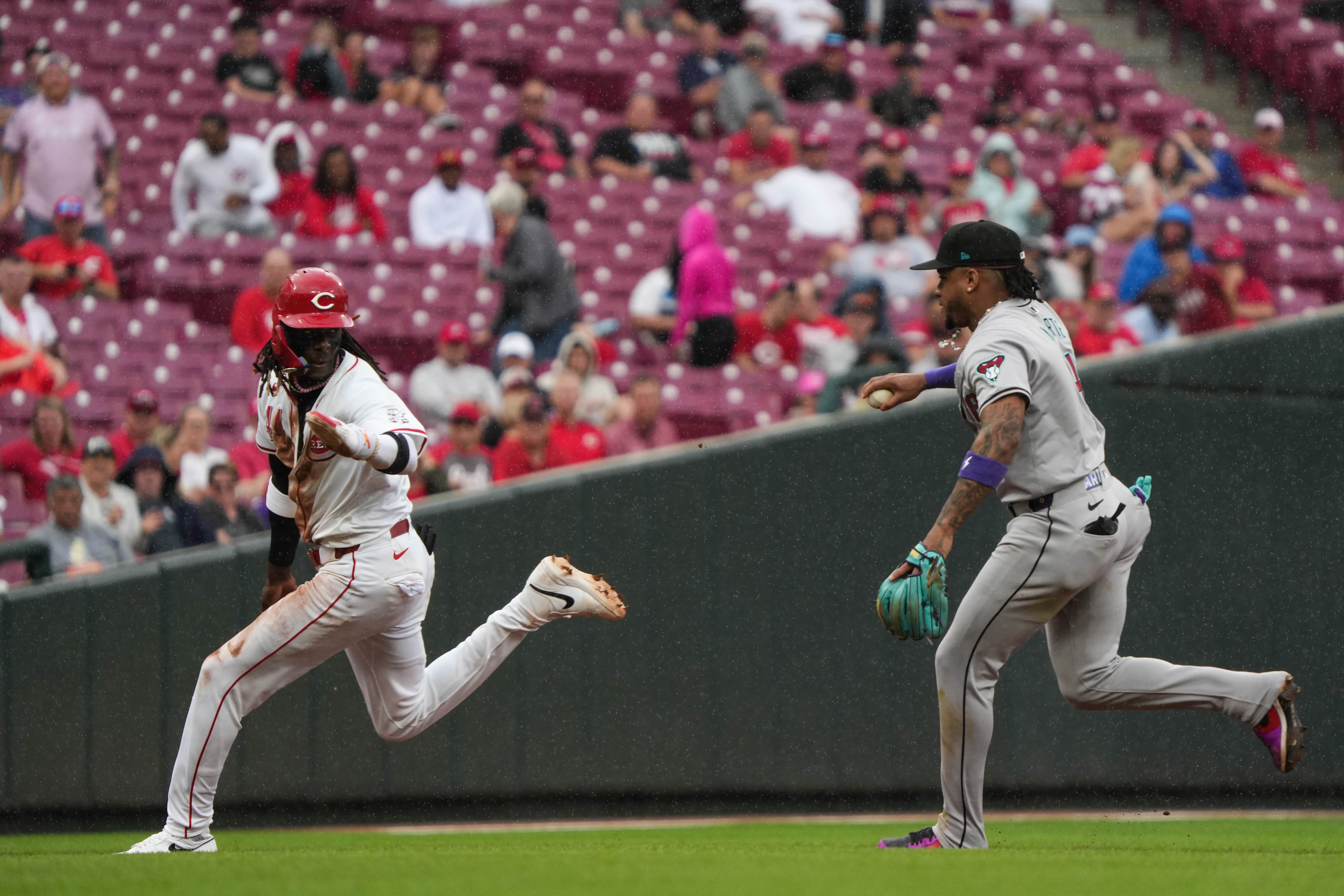 Cincinnati Reds close out winless homestand with 8th straight loss overall, 5-4 to Arizona