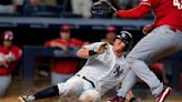 LeMahieu anota en el 10mo y Yanquis derrotan 7-6 a los Rojos